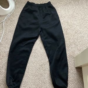 black sweatpants